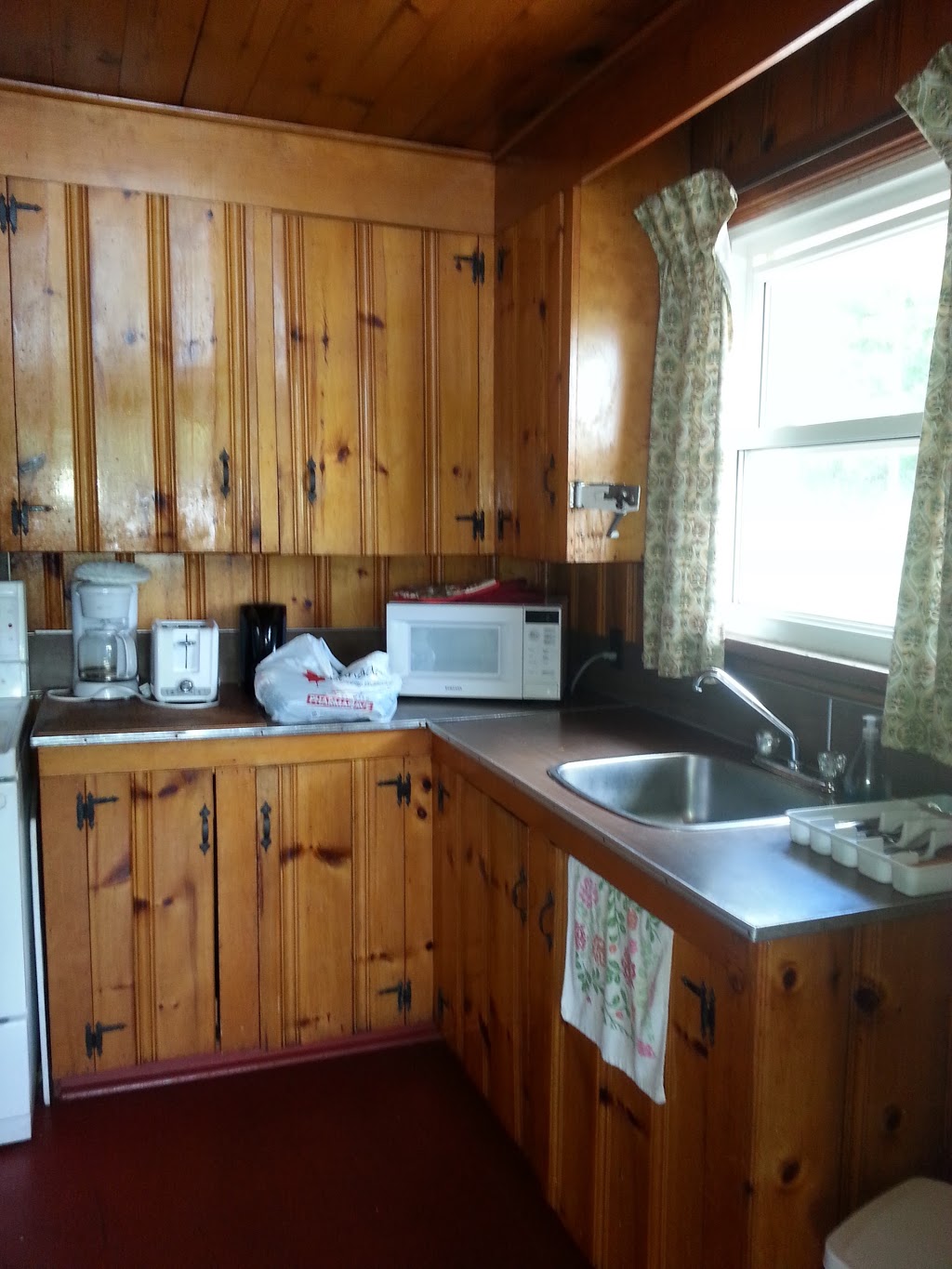Three Castles | 3355 Buckhorn Rd, Buckhorn, ON K0L 1J0, Canada | Phone: (705) 657-8733