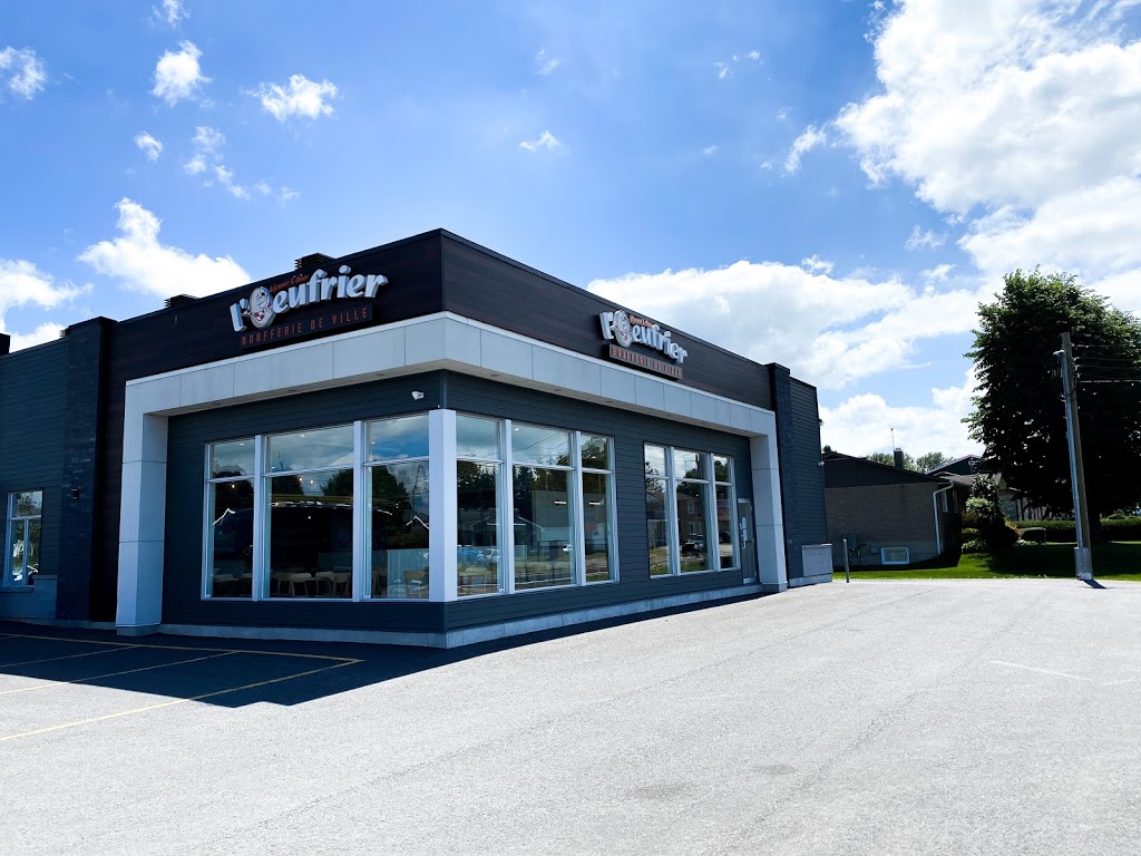 LOeufrier (Plessisville) | 980 Avenue Saint-Louis, Plessisville, QC G6L 2M1, Canada | Phone: (819) 789-1262