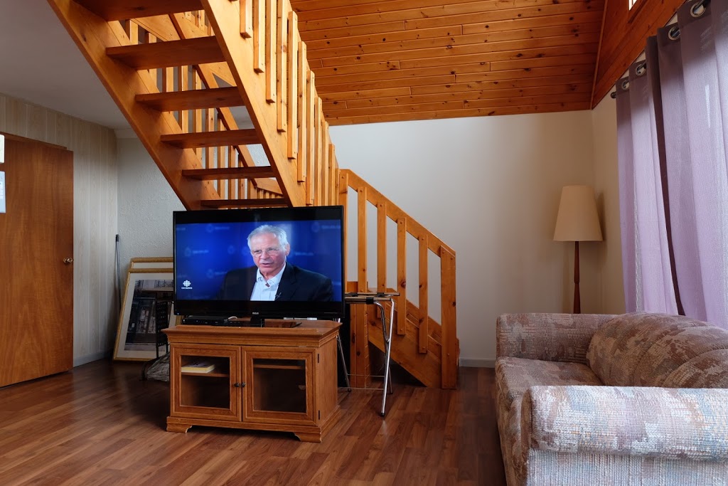 Paradis Motel | 11702 Hwy 17, West Nipissing, ON P0H, Canada | Phone: (705) 753-0787