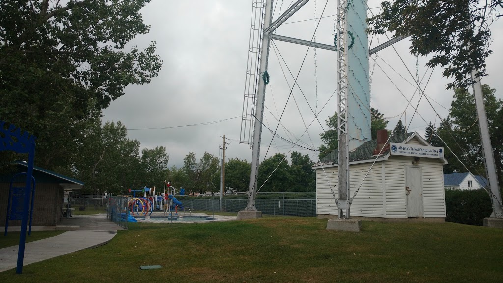 Three Hills Aquatic Centre | 221 4th Ave E, Three Hills, AB T0M 2A0, Canada | Phone: (403) 443-2166