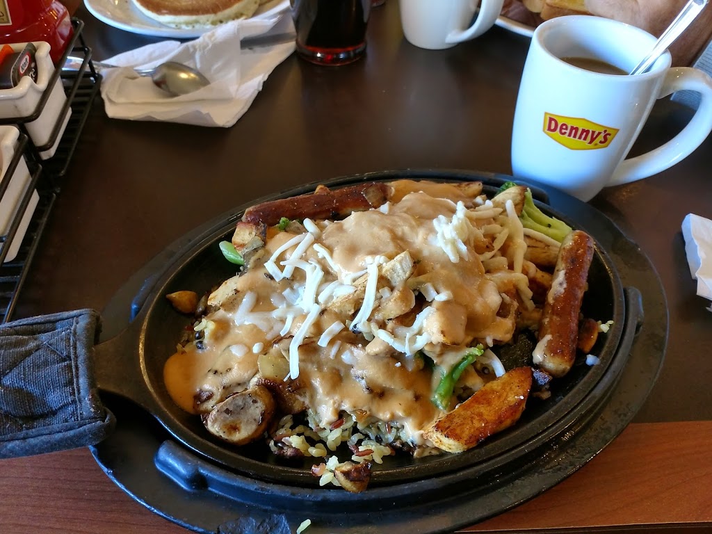 Dennys | 500 Austin Ave, Coquitlam, BC V3K 3M7, Canada | Phone: (604) 939-6545