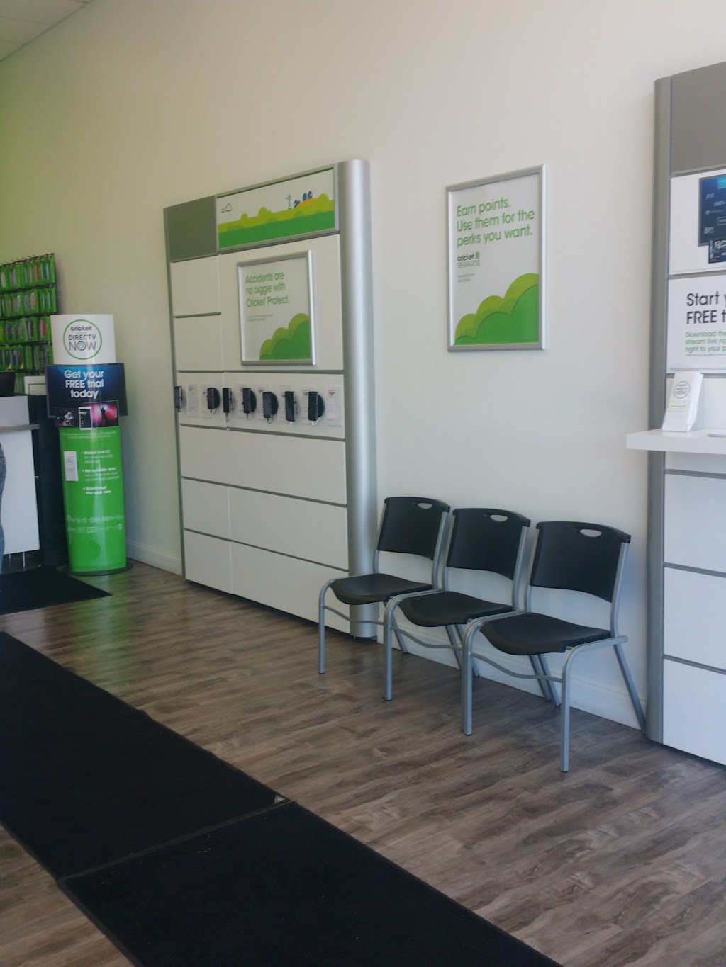Cricket Wireless Authorized Retailer | 2235 South Park Ave, Buffalo, NY 14220, USA | Phone: (716) 939-3500