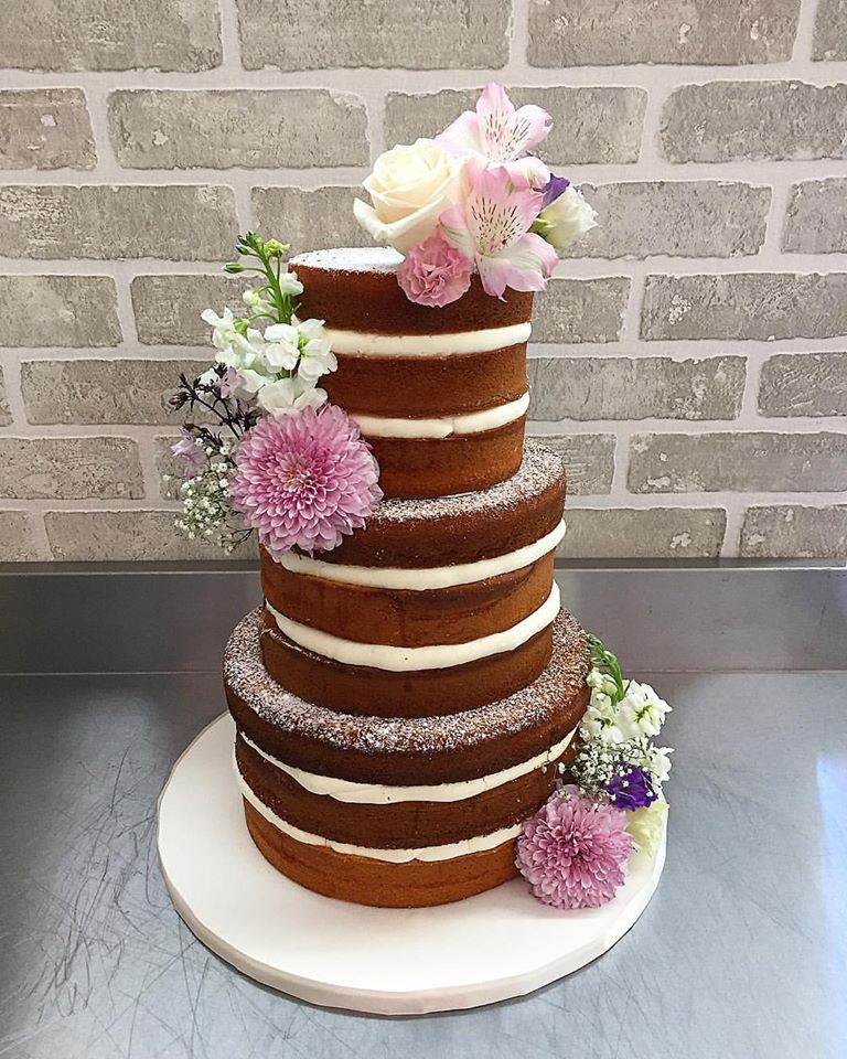 Pâtisserie Tillemont | 1812 Rue Tillemont, Montréal, QC H2E 1C5, Canada | Phone: (514) 727-9466