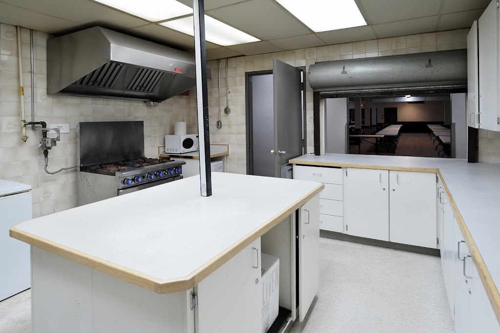 Stony Plain Community Centre | 5008 51 Ave, Stony Plain, AB T7Z 1C2, Canada | Phone: (780) 963-8604