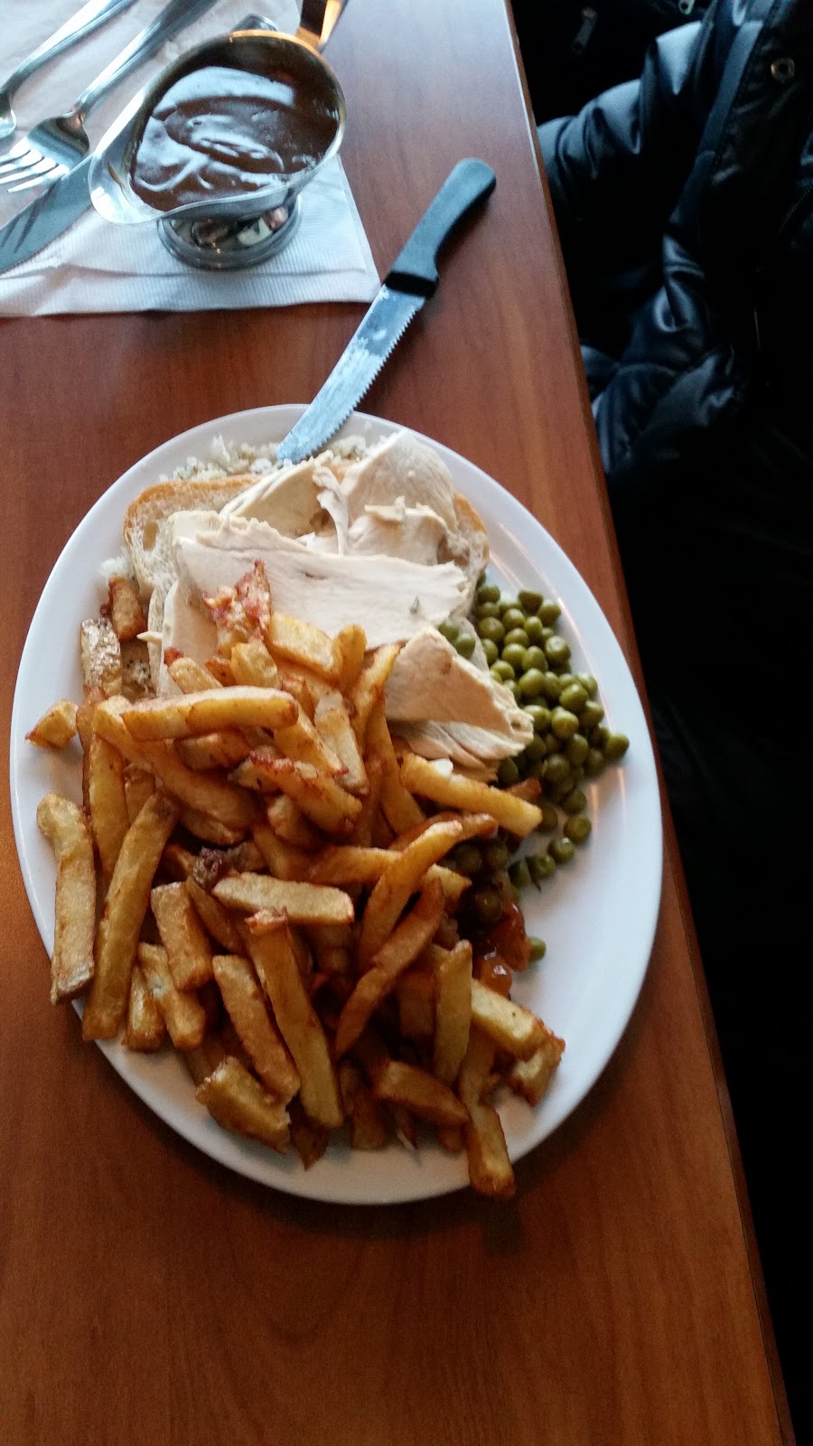 Tinys | 686 Topsail Rd, St. Johns, NL A1E 2E2, Canada | Phone: (709) 745-3443