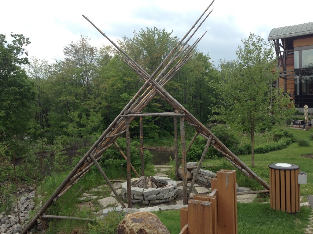 Huron-Wendat Nation - Wendake | 255 Pl. Chef Michel Laveau, Wendake, QC G0A 4V0, Canada | Phone: (418) 843-3767