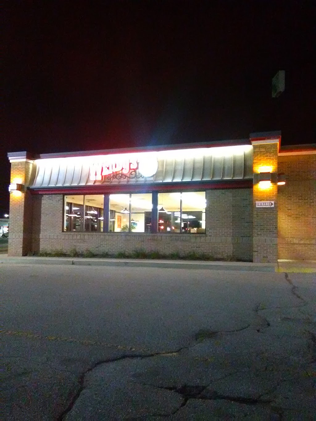 Wendys | 1700 Hancock St, Port Huron, MI 48060, USA | Phone: (810) 982-0688