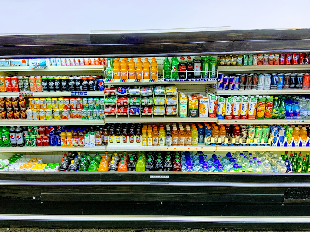 Dépanneur International | 6522 Av. Papineau, Montréal, QC H2G 2X2, Canada | Phone: (514) 728-6031