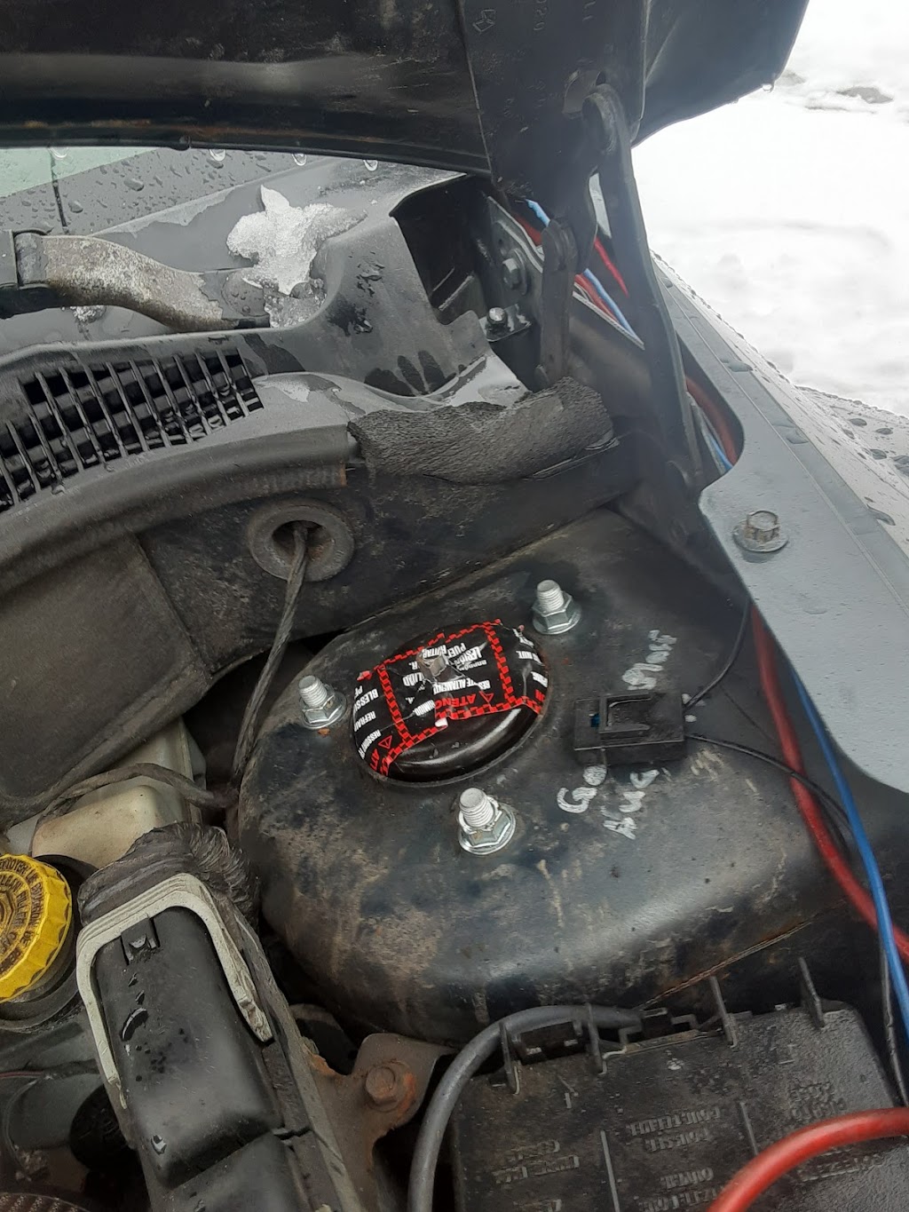 S and S Automotive Repair Center | 484 Dundas St N, Cambridge, ON N1R 5R7, Canada | Phone: (519) 242-7211