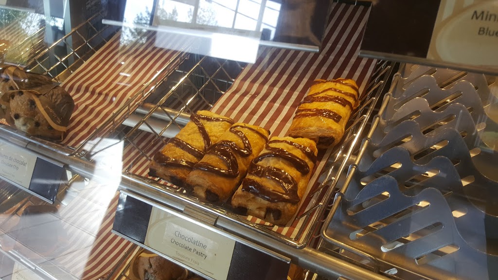 Tim Hortons | 2340 Chemin des Patriotes, Richelieu, QC J3L 6M7, Canada | Phone: (450) 658-4949