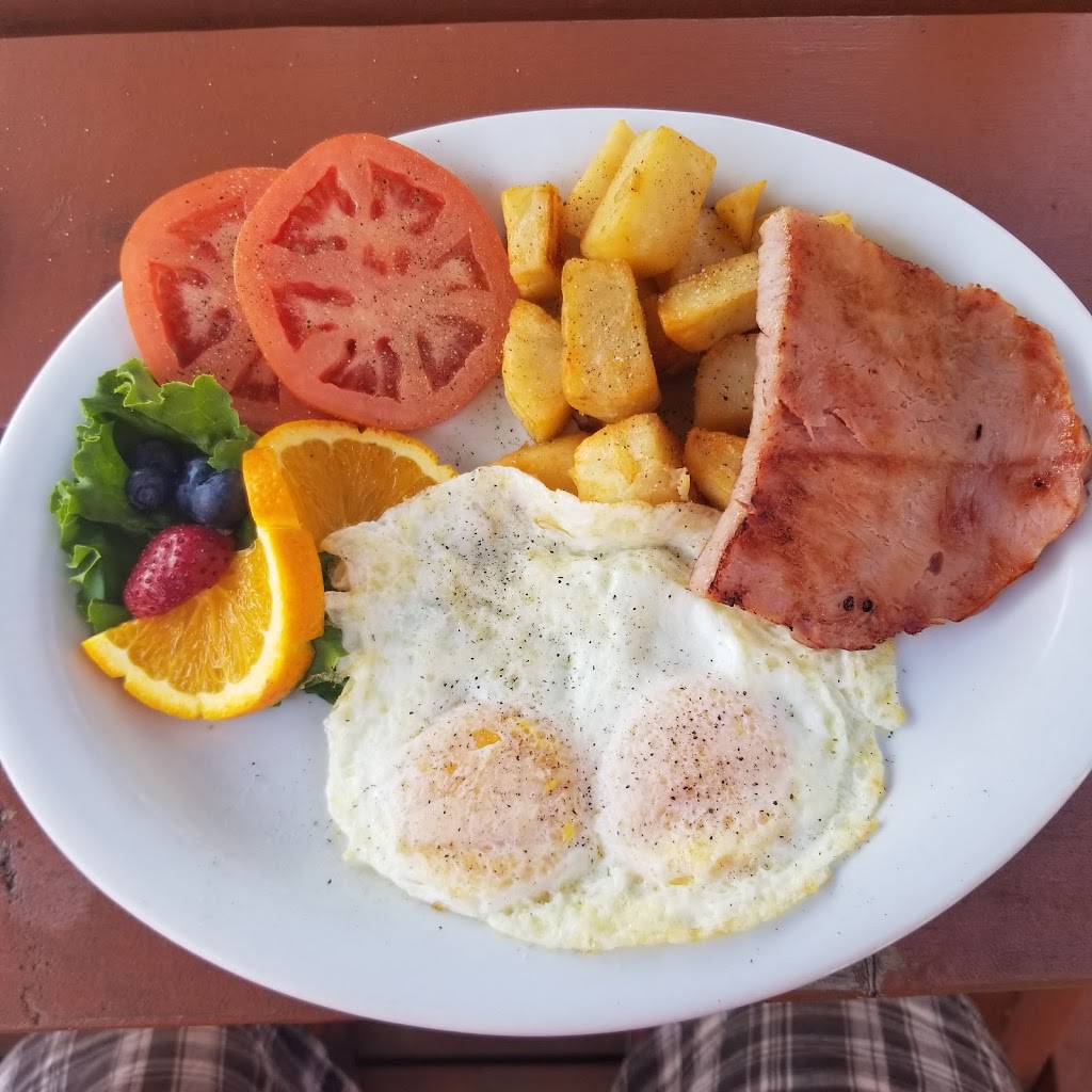 Kim.s Kitchen | 3394 Muskoka St, Washago, ON L0K 2B0, Canada | Phone: (705) 619-3399