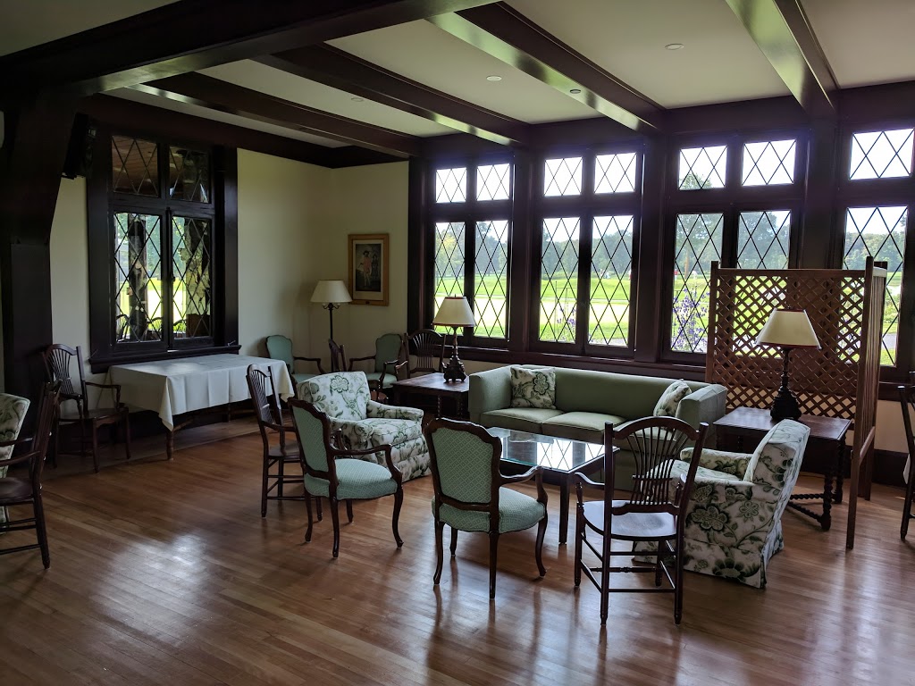 Mount Bruno Country Club | 665 CH Des Vingt, St-Bruno-de-Montarville, QC J3V 4P6, Canada | Phone: (514) 861-6053