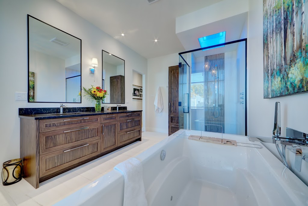 Construction Daniel Maréchal | 5 Rue de Dinard, Candiac, QC J5R 6V5, Canada | Phone: (450) 659-2815