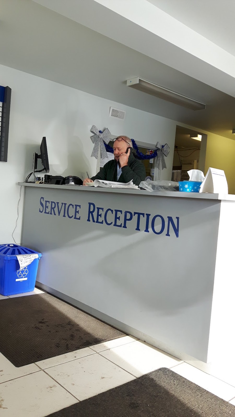 Carmax Hyundai | 2848 ON-35, Lindsay, ON K9V 4R4, Canada | Phone: (705) 878-9222