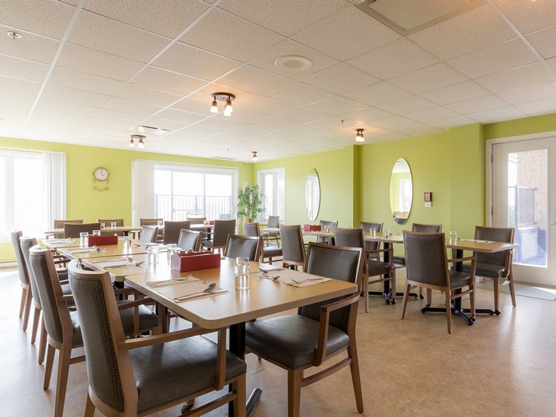 Château Bellevue S E C | 46 Avenue du Bocage, Sainte-Marie, QC G6E 0B1, Canada | Phone: (418) 387-4623