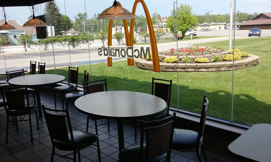 McDonalds | 2805 Wadhams Rd, Smiths Creek, MI 48074, USA | Phone: (810) 982-1870