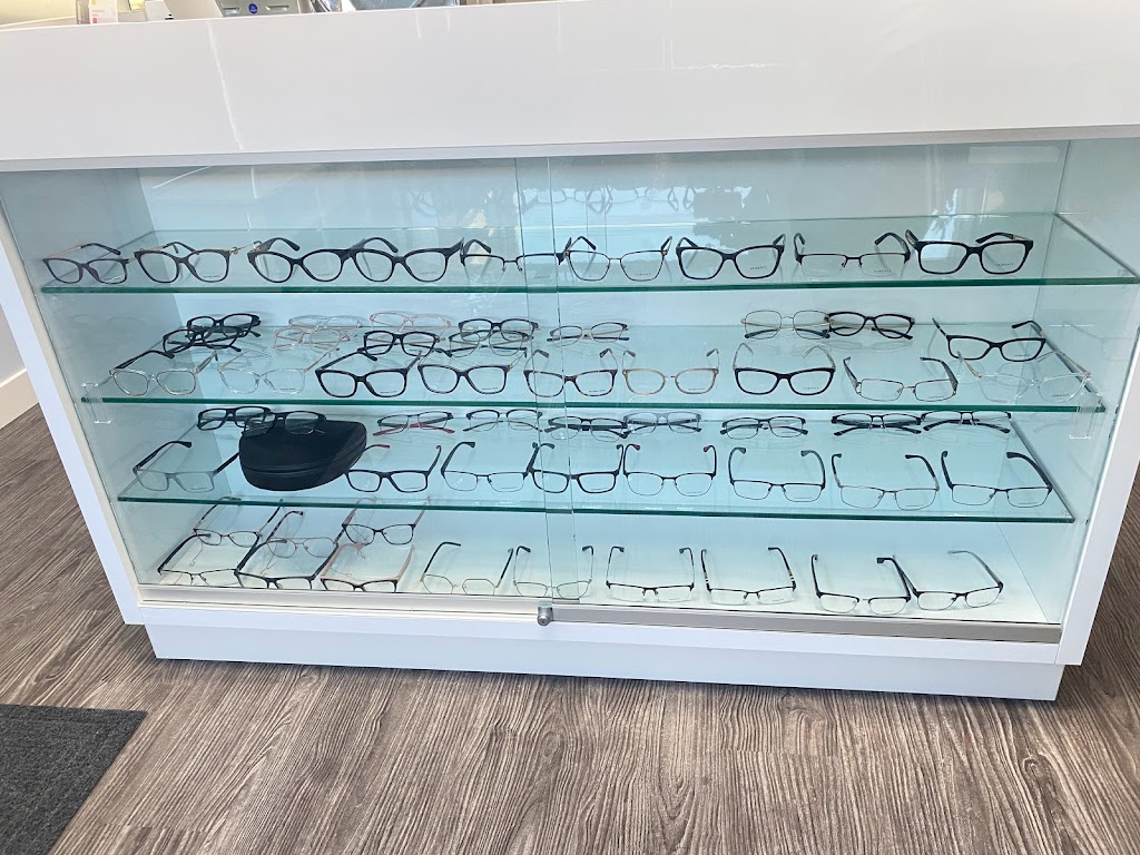 Aroma Optical | 260300 Writing Creek Cres, Unit D-39 Balzac, Calgary, AB T4A 0X8, Canada | Phone: (403) 688-6666