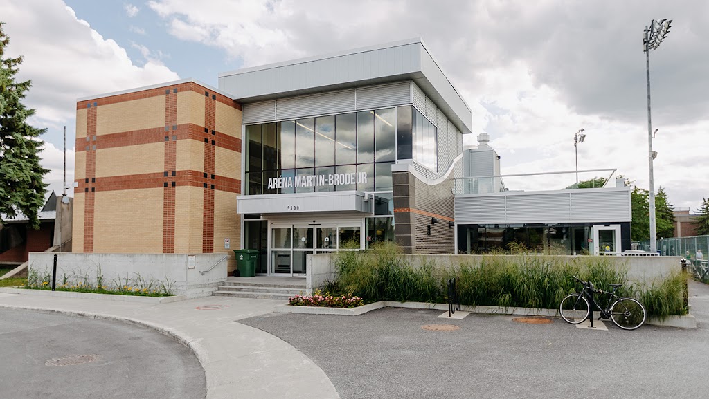 Aréna Martin Brodeur | 5300 Bd Robert, Saint-Léonard, QC H1R 1P9, Canada | Phone: (514) 328-8500