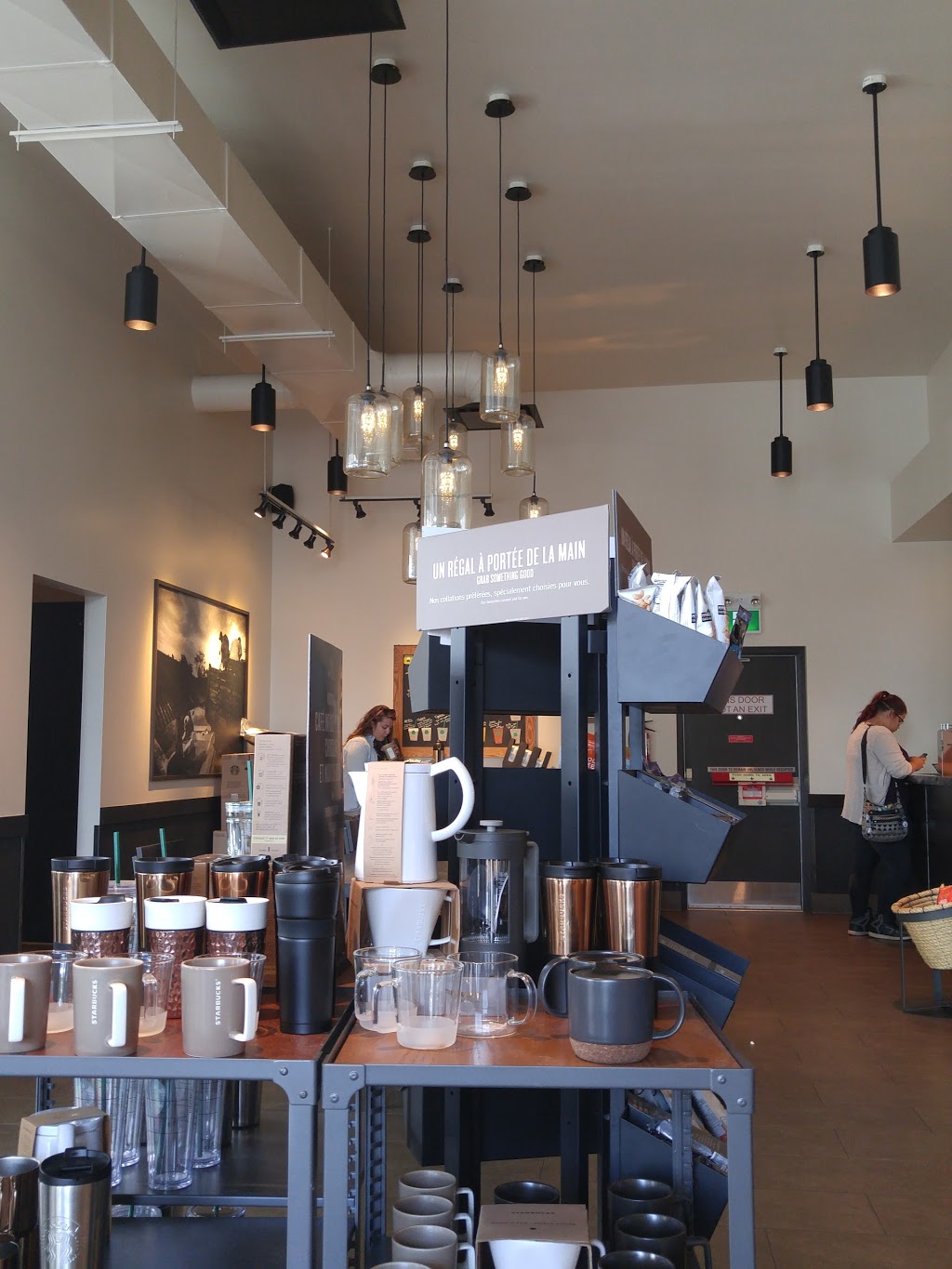 Starbucks | 361 Champlain St, Dieppe, NB E1A 1P2, Canada | Phone: (506) 639-1242