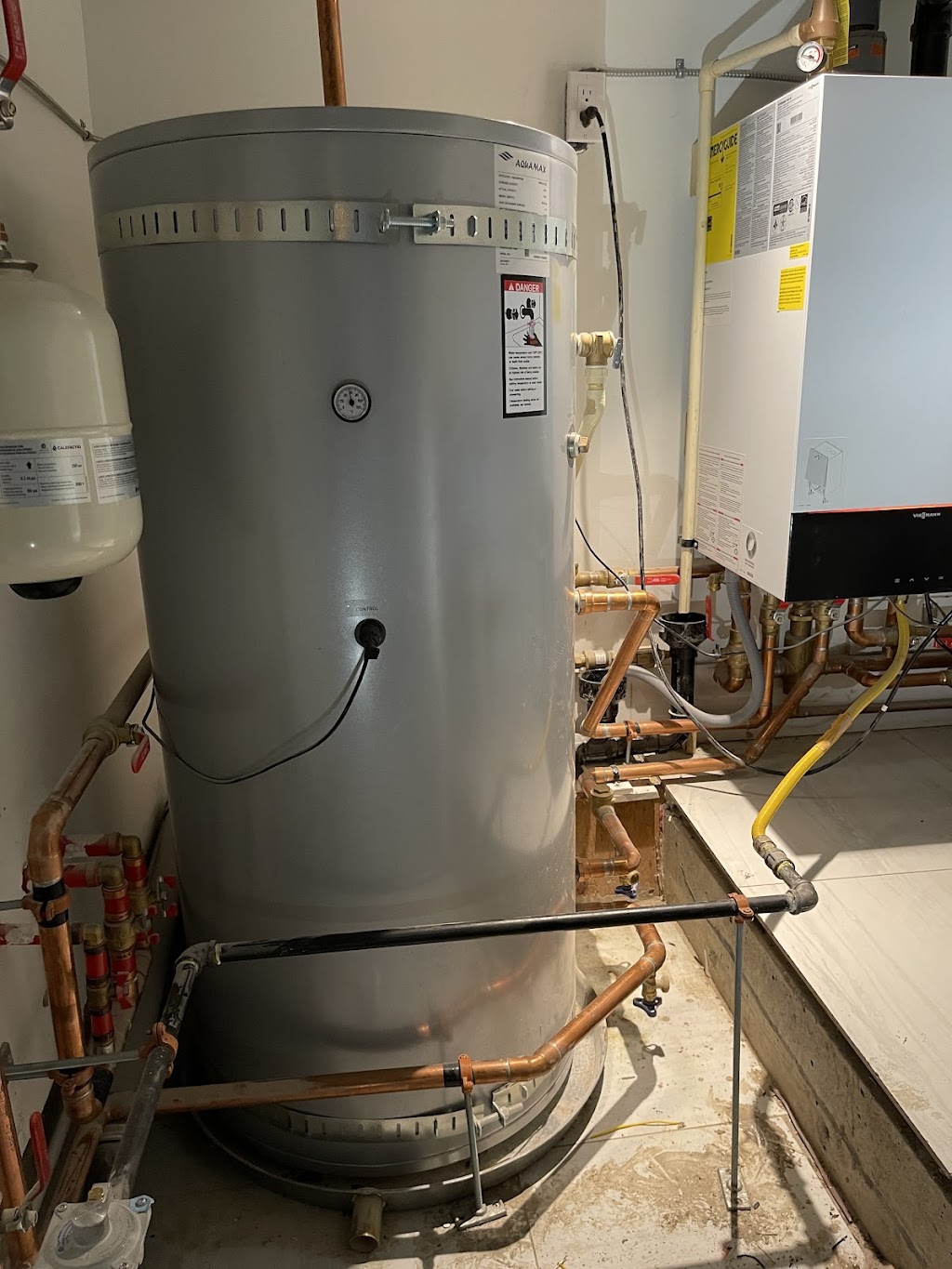 Gold touch plumbing and heating ltd | 8179 144 St, Surrey, BC V3W 5T3, Canada | Phone: (604) 773-9720