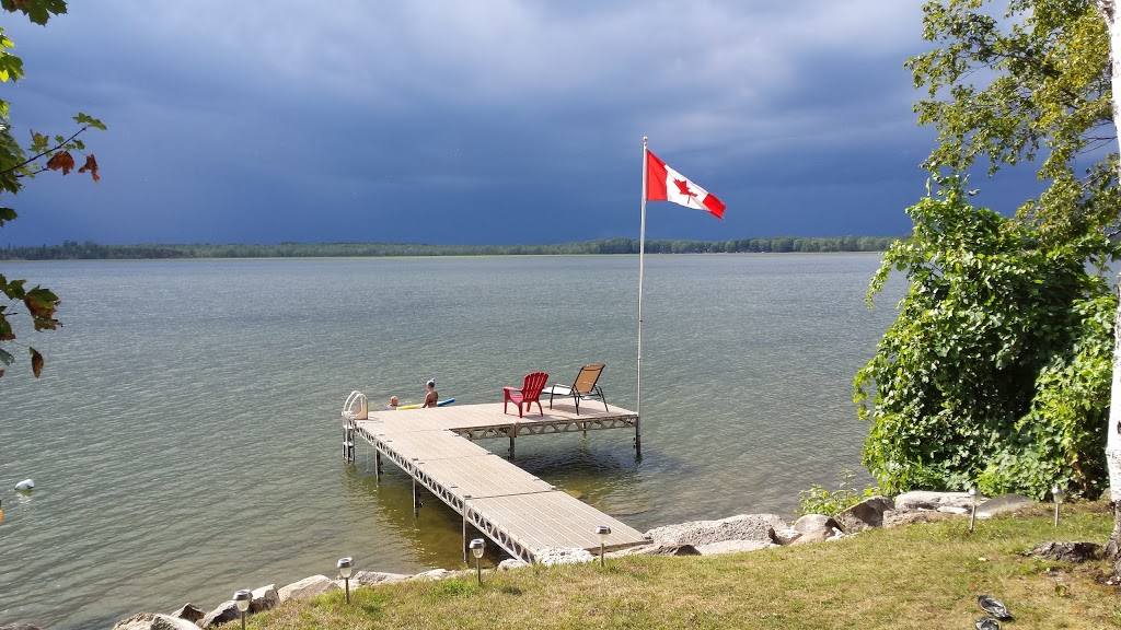 Cottages to Castles | 1289 Carol Ann Ave, Brechin, ON L0K 1B0, Canada | Phone: (705) 350-0074