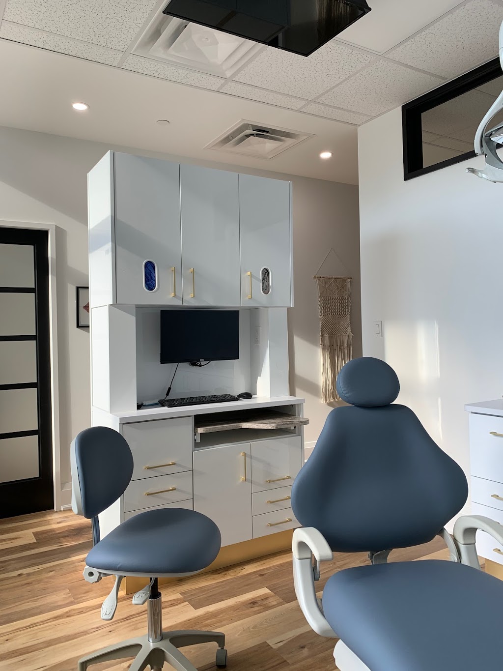 Caledonia Dental Care | 172 Argyle St N Unit 5, Caledonia, ON N3W 2J7, Canada | Phone: (289) 757-2000