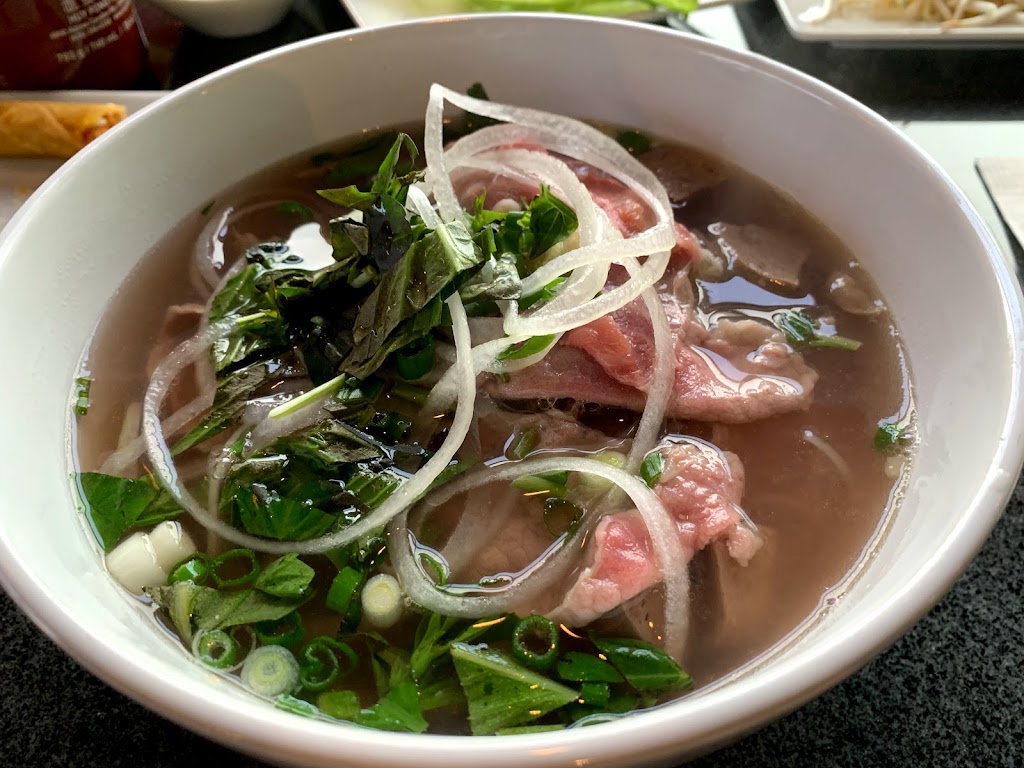 Vietnamese Garden | 9-88 Howarth St, Red Deer, AB T4N 6V9, Canada | Phone: (587) 273-1388