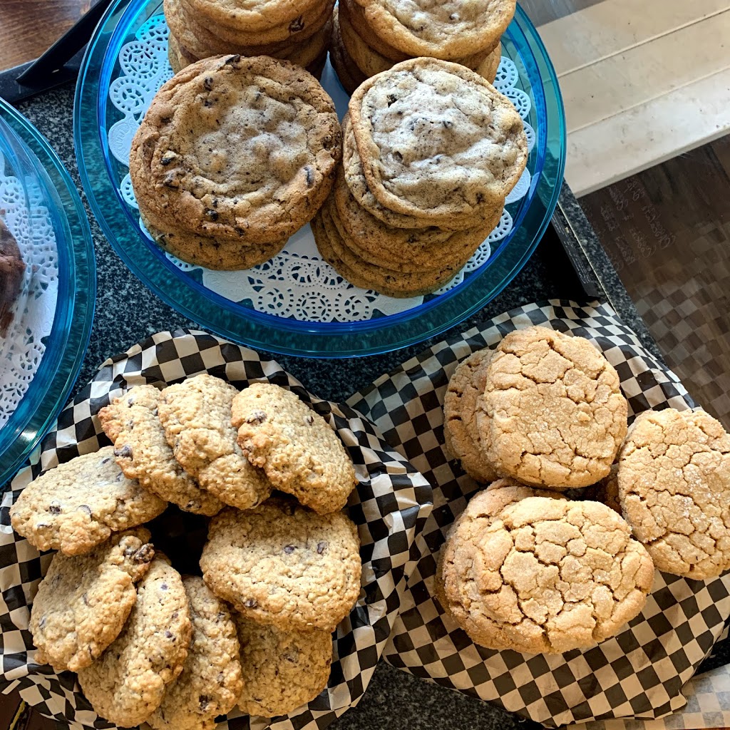 Karens Dreamy Bakeshop | 4021 Macdonald St, Vancouver, BC V6L 2N8, Canada | Phone: (604) 714-1212