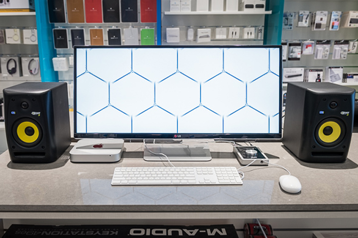 Carbon Computing | 1052 Queen St W, Toronto, ON M6J 1H7, Canada | Phone: (416) 535-1999