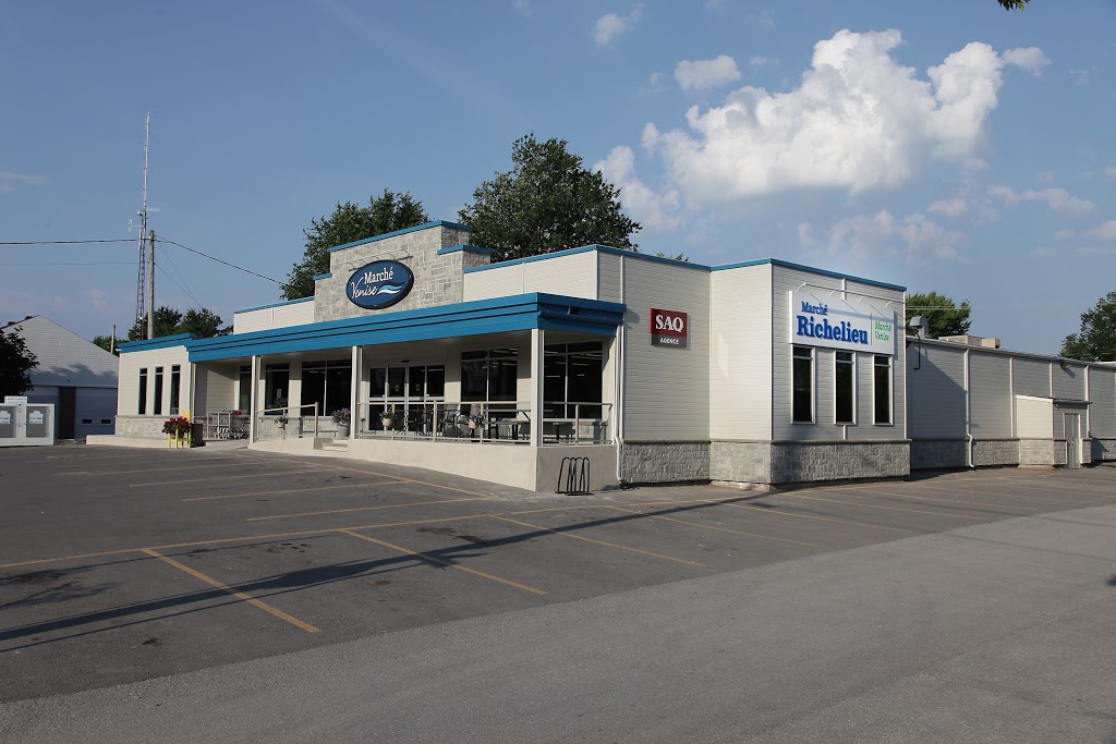 Marché Richelieu-Marche Venise | 231 16e Av O, Venise-en-Québec, QC J0J 2K0, Canada | Phone: (450) 244-5562