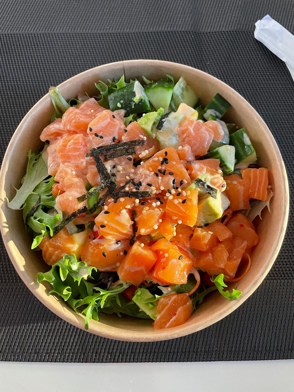 Le Poké Station (St-Bruno) | 1388 Rue de Montarville, Saint-Bruno-de-Montarville, QC J3V 3T5, Canada | Phone: (450) 653-1888
