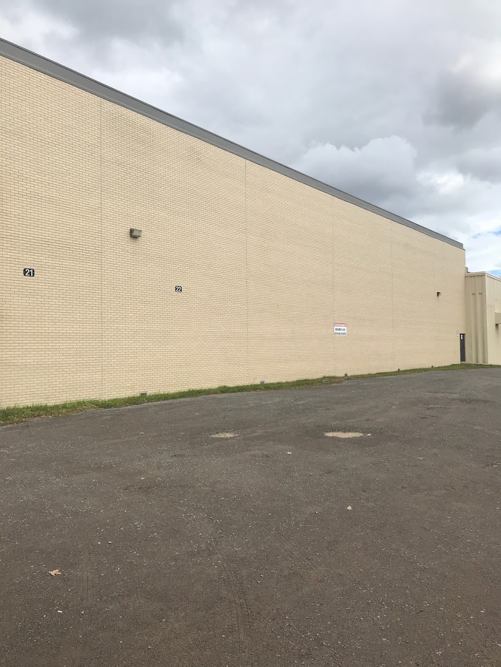 School Secondary De Lodyssée / Dominique-Racine | 985 Rue Bégin, Chicoutimi, QC G7H 4P1, Canada | Phone: (418) 698-5185