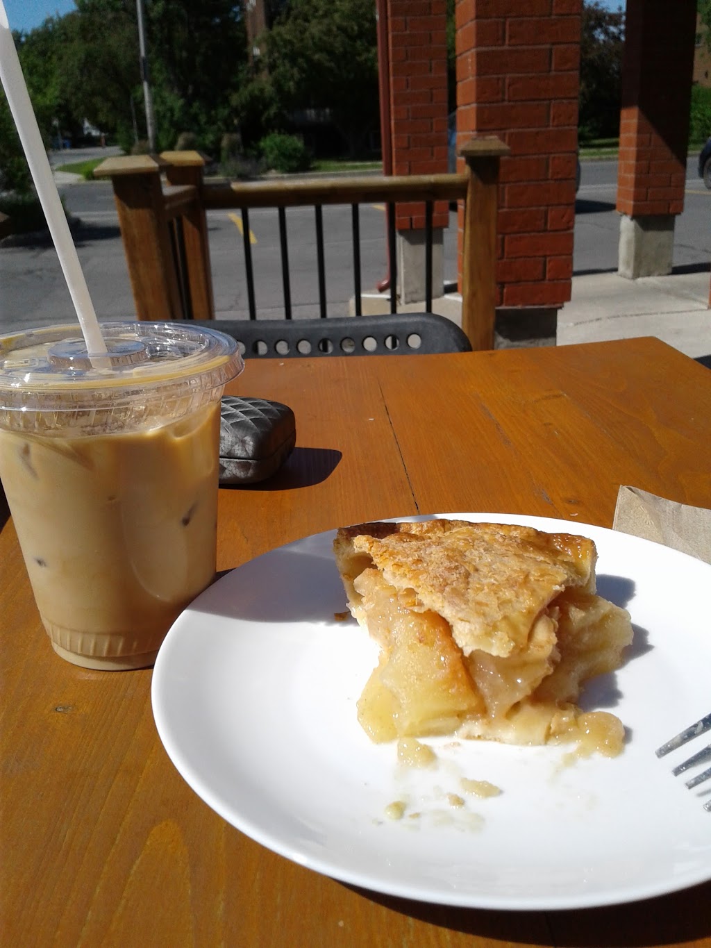 Boulangerie Lazio | 1290 Bd des Seigneurs, Terrebonne, QC J6W 4Z1, Canada | Phone: (450) 471-9830