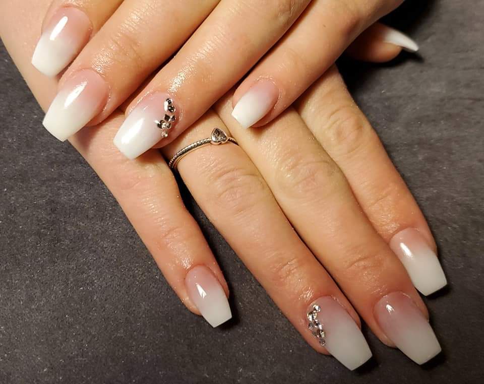 Polish Nail Studio | 5 Cambridge Dr, Charlottetown, PE C1C 1P1, Canada | Phone: (204) 496-0988