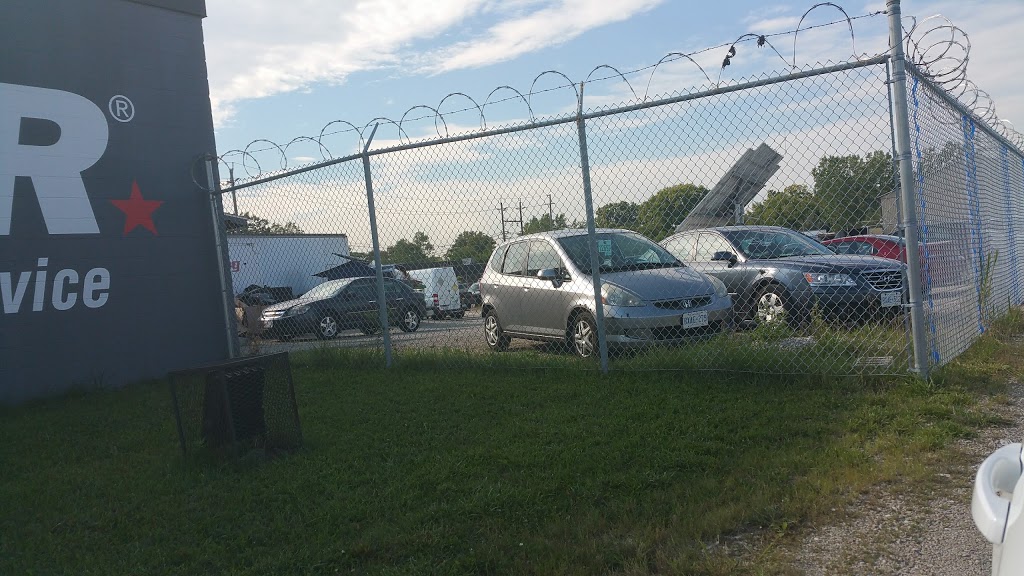 CARSTAR Windsor | 700 North Service Rd E, Windsor, ON N8X 3J3, Canada | Phone: (519) 969-3391
