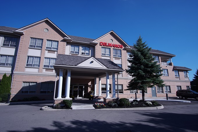 Delmanor Glen Abbey | 1459 Nottinghill Gate, Oakville, ON L6M 4W1, Canada | Phone: (905) 469-3232