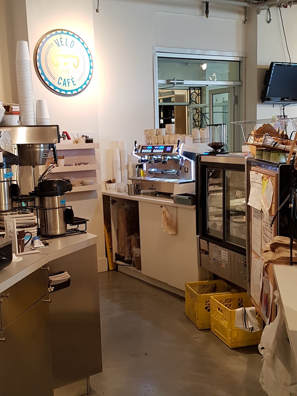 Vélo Café | 102 7V3, 2505 17 Ave SW, Calgary, AB T3C 1J7, Canada | Phone: (403) 452-8356