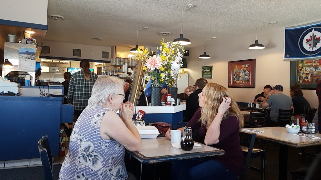Seine River Cafe | 390 Provencher Blvd, Winnipeg, MB R2H 0H1, Canada | Phone: (204) 237-4864