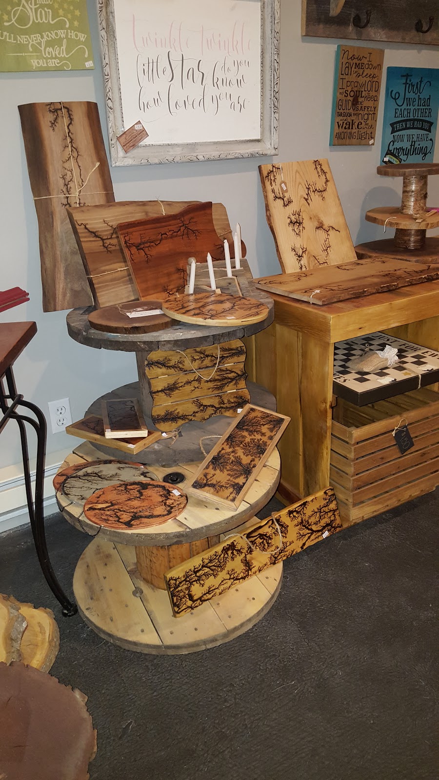 Backwoods Timber Creations | 119 Garafraxa St. S, ON-6, Durham, ON N0G 1R0, Canada | Phone: (519) 492-3044