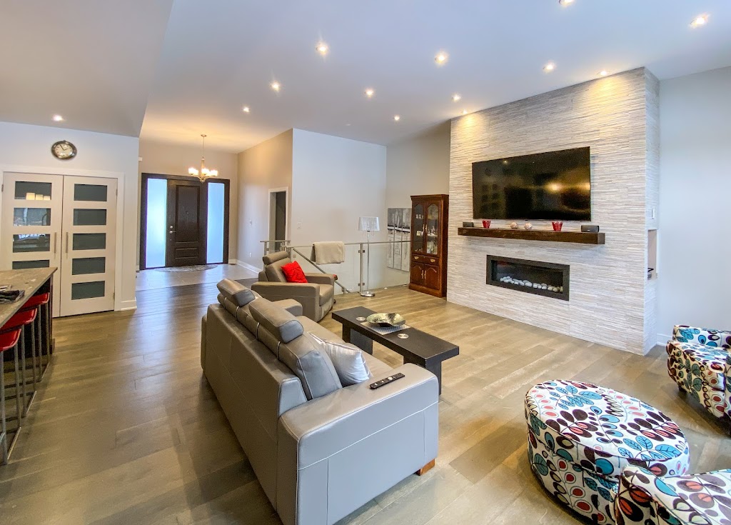 Painting Pro | 48 Nicklaus Dr, Barrie, ON L4M 6V8, Canada | Phone: (647) 573-8462