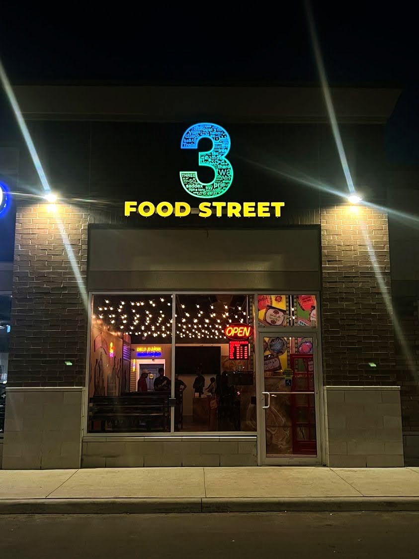 3 Food Street | 4700 Ridgeway Dr Unit 71, Mississauga, ON L5M 2R9, Canada | Phone: (905) 607-1333