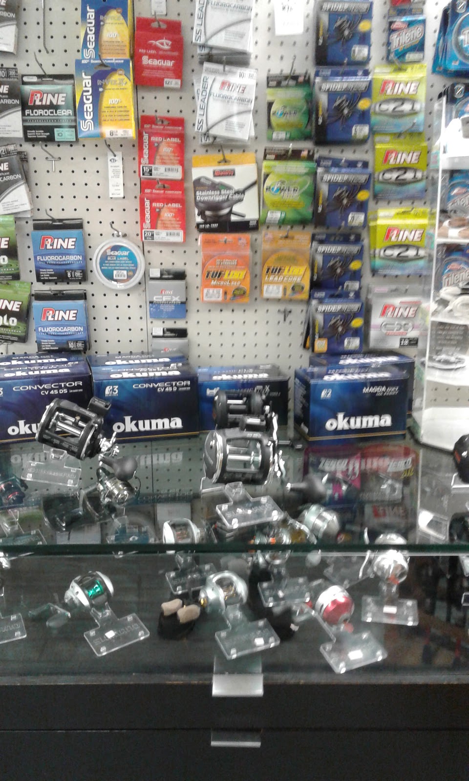 Rotten Ronnies Bait and Tackle | 136 Erie Blvd, Port Rowan, ON N0E 1M0, Canada | Phone: (519) 586-7990
