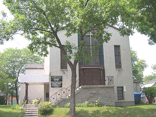 Église de Dieu Temple de la Grâce ( de Parc-Extension) | 8505 Rue de Teck, Montréal, QC H1L 1J1, Canada | Phone: (514) 207-5131