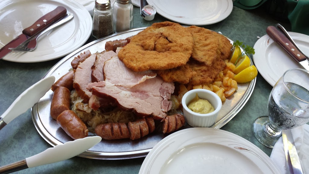 Old Country Inn | Markham, ON L3R 2G9, Canada | Phone: (905) 477-2715
