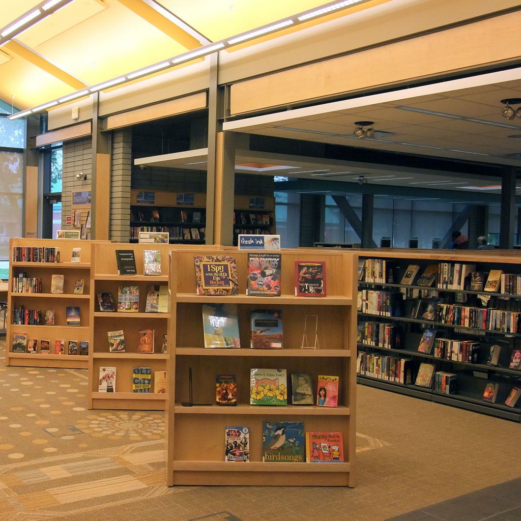 Clarington Public Library, Newcastle Branch | 150 King Ave E, Newcastle, ON L1B 1H5, Canada | Phone: (905) 987-4844