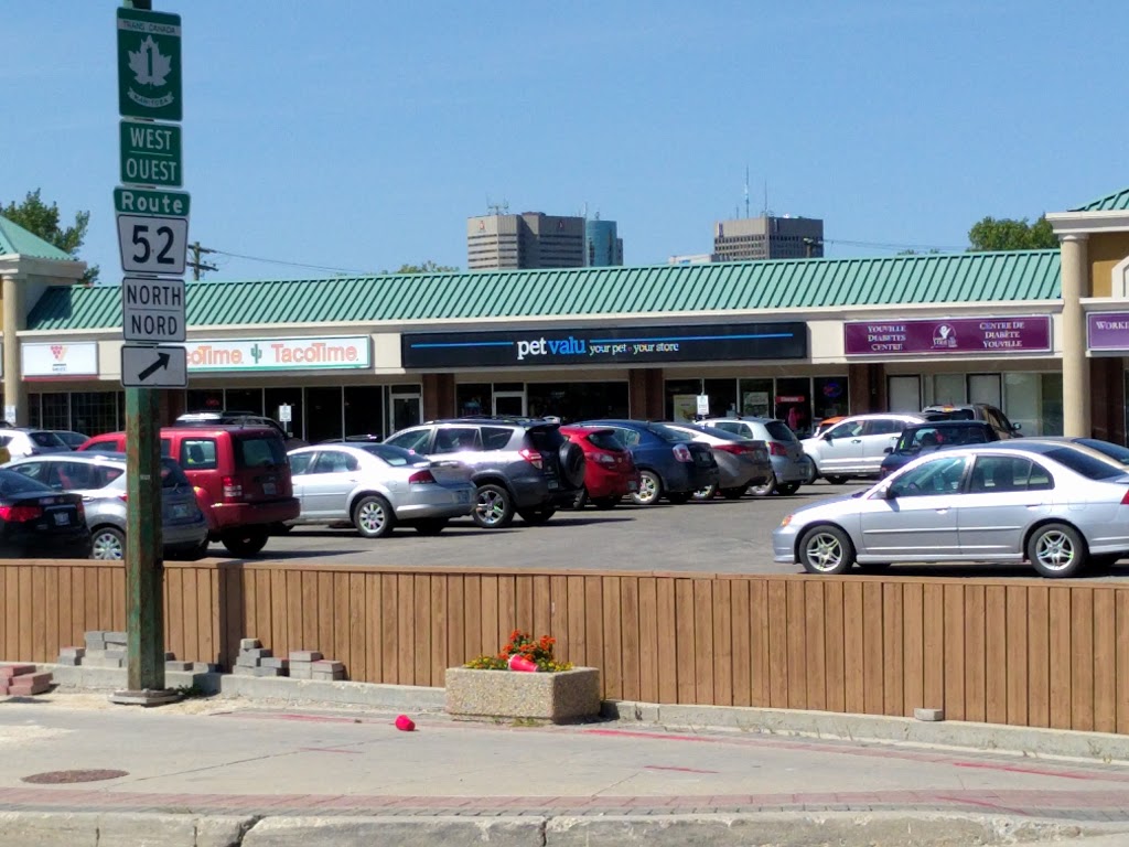Pet Valu | 27 Marion St, Winnipeg, MB R2H 0S8, Canada | Phone: (204) 237-7383