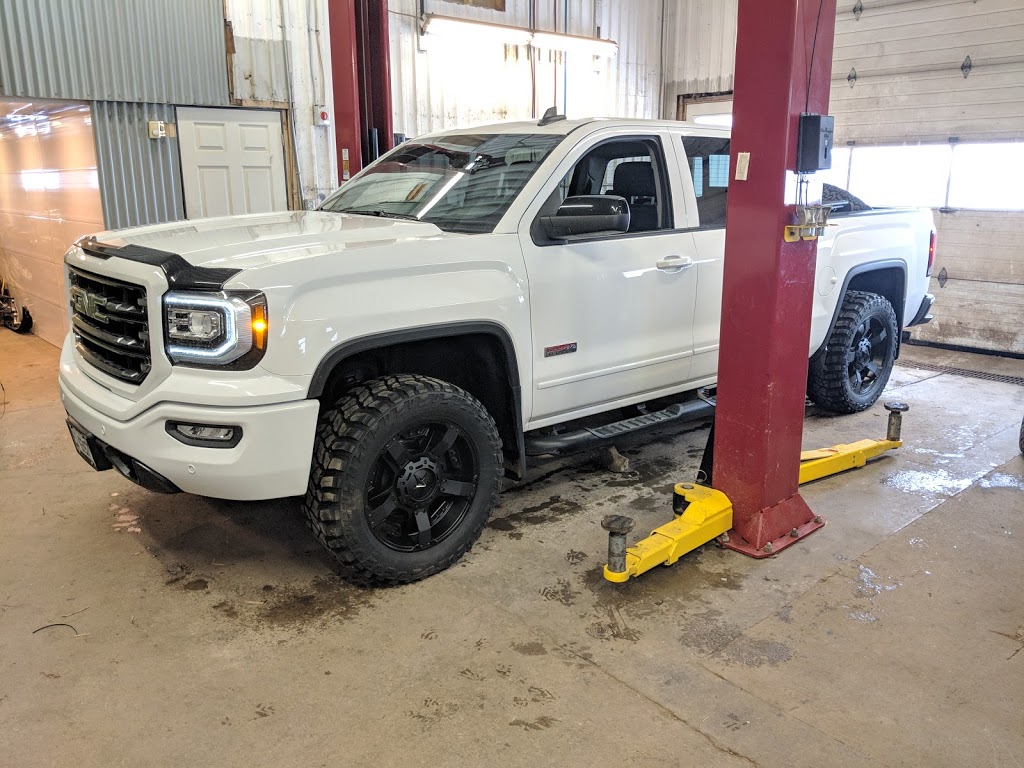 C&S Auto Accessories | 6153 Wellington County Rd 109, Harriston, ON N0G 1Z0, Canada | Phone: (519) 638-5362