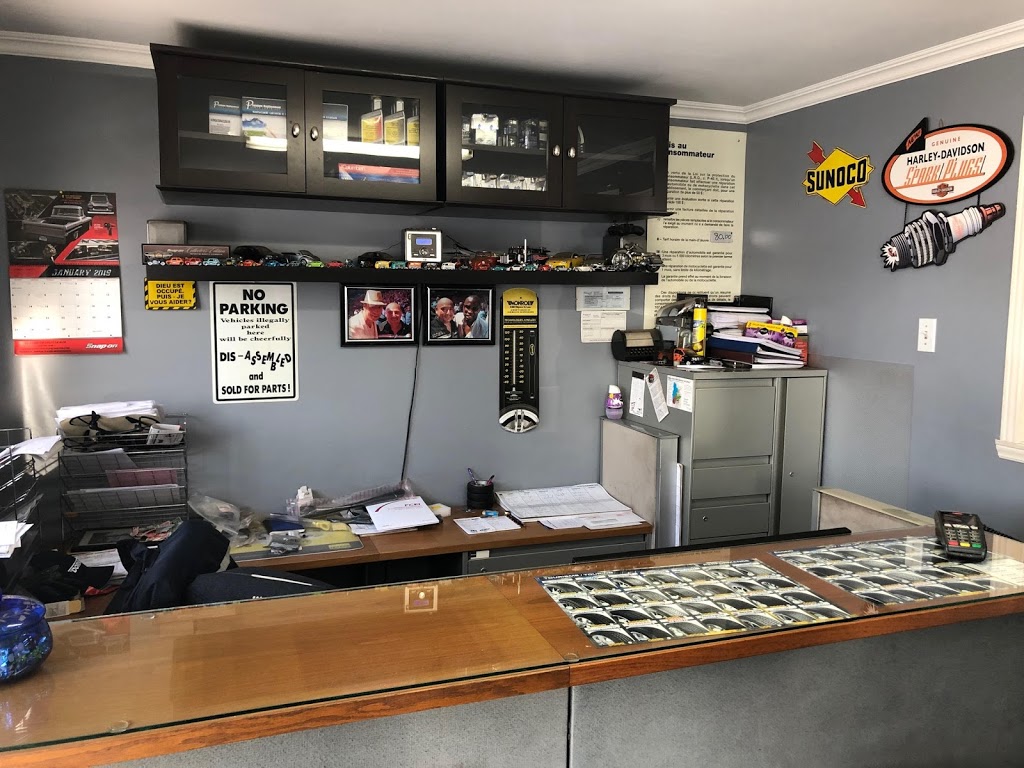 Garage Mécanique Paire-Fection St-Hubert | 3623 Rue de Mont Royal, Saint-Hubert, QC J4T 2G9, Canada | Phone: (450) 550-3757