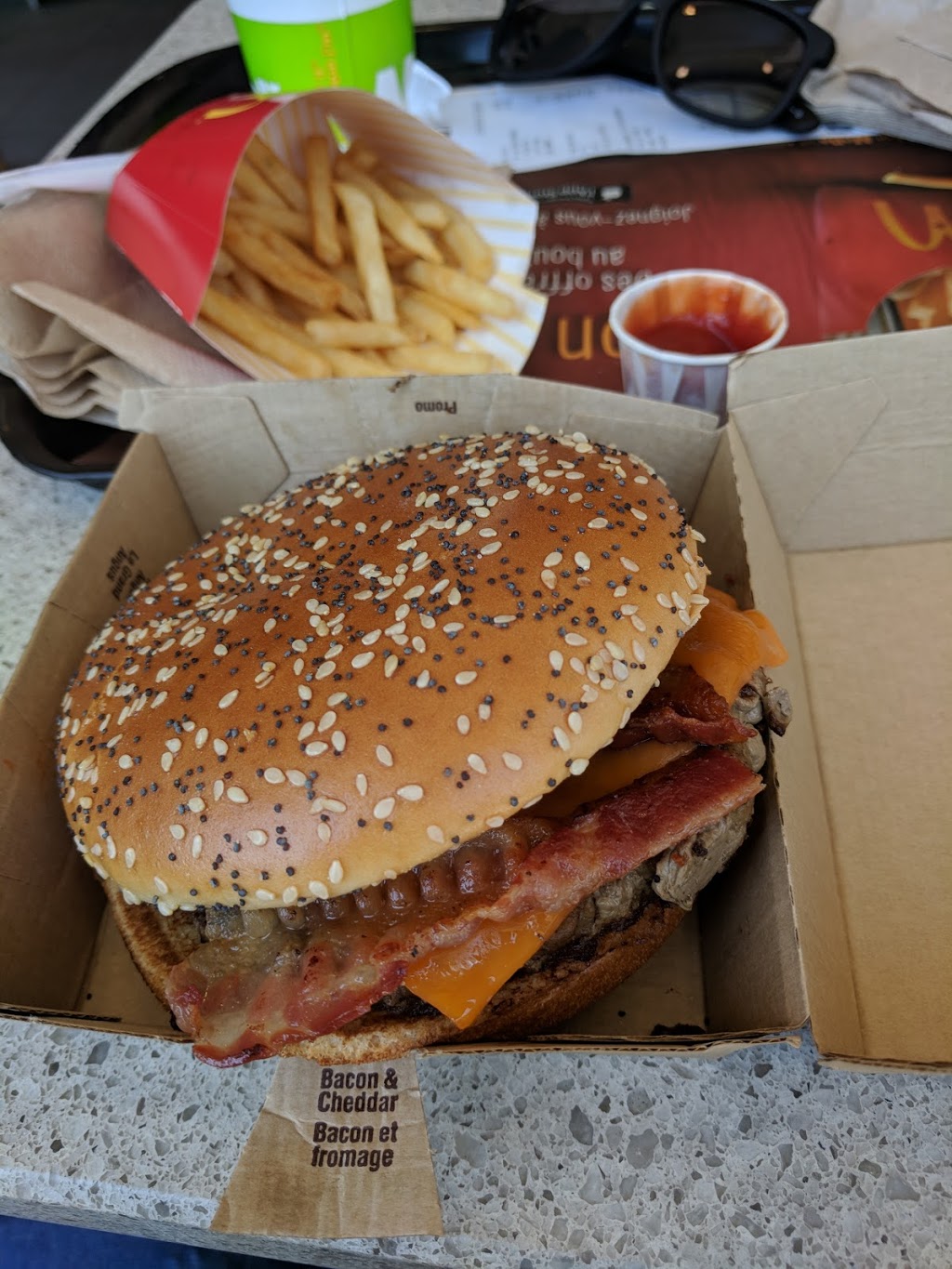 McDonalds | 2895 Boulevard de la Concorde E, Laval, QC H7E 2B5, Canada | Phone: (450) 661-5072