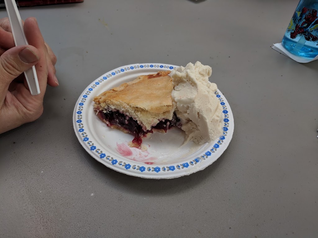 Pearsons Berry Farm – Bakery | Bakery #20 – 34463, Range Rd 40, Red Deer County, AB T0M 0K0, Canada | Phone: (403) 224-3011